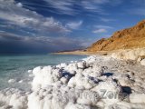 Sůl na pobřeží Mrtvého moře