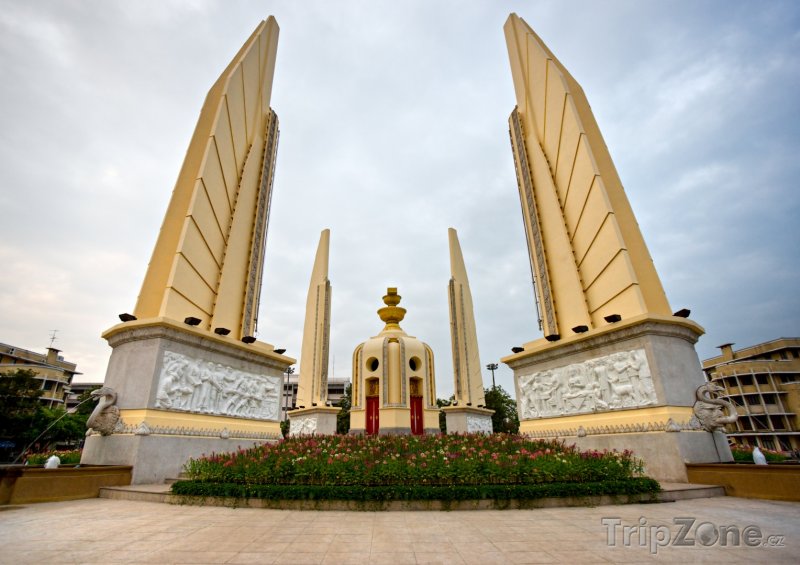 Fotka, Foto Bangkok, pomník Demokracie (Thajsko)