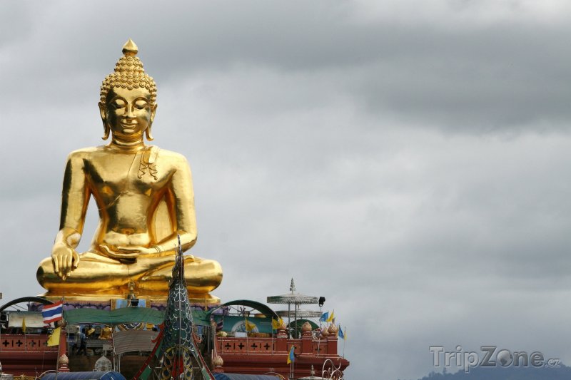 Fotka, Foto Buddhova socha na severu Thajska při hranicích s Laosem a Barmou (Thajsko)