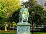 Johann Wolfgang Goethe - socha ve frankfurtském parku