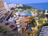 Limassol, záliv Akrotiri, hotel