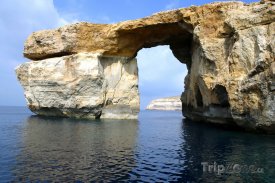Ostrov Gozo, skaliska Azurové okno