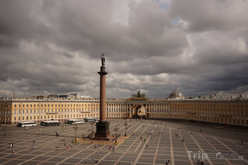 Fotka, Foto Petrohrad, Alexandrův sloup na Palácovém náměstí (Rusko)