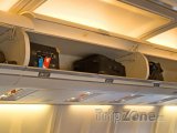 Příruční zavazadla na palubě letadla