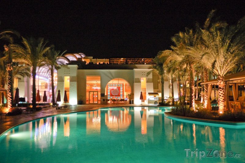 Fotka, Foto Sharm El Sheikh, hotel v noci (Sinaj, Egypt)