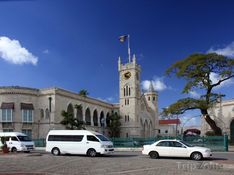 Fotka, Foto Bridgetown - budova parlamentu, oblast Saint Michael (Barbados)