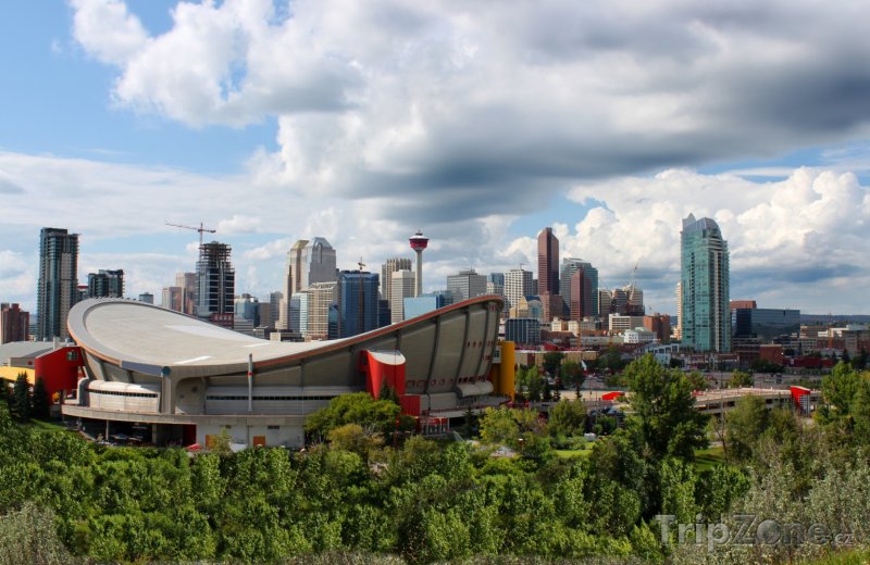 Fotka, Foto Calgary - Olympijský stadion Saddledome (Kanada)