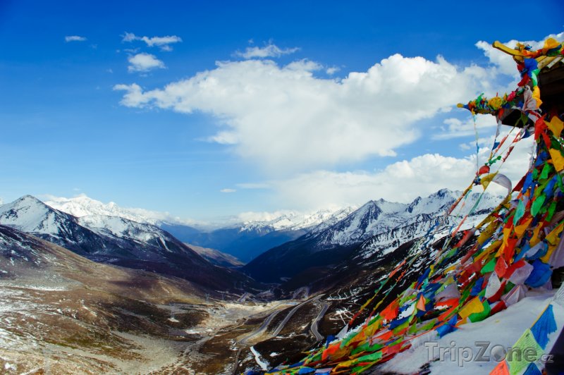 Fotka, Foto Hory a modlitební praporky v Tibetu (Čína)
