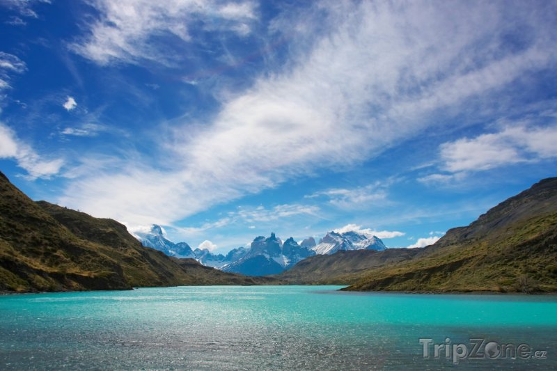 Fotka, Foto Jezero v Národním parku Torres del Paine v Patagonii (Chile)
