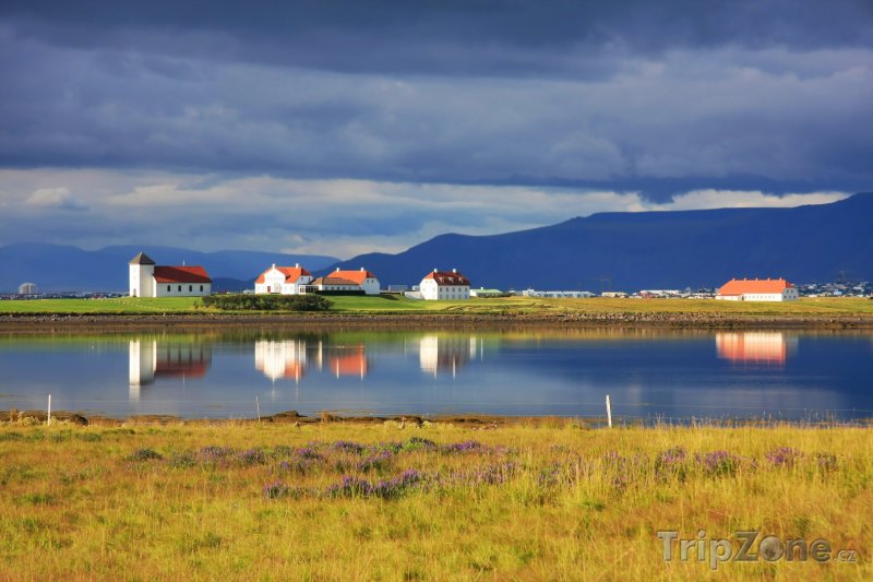 Fotka, Foto Krajina v létě před bouřkou (Island)