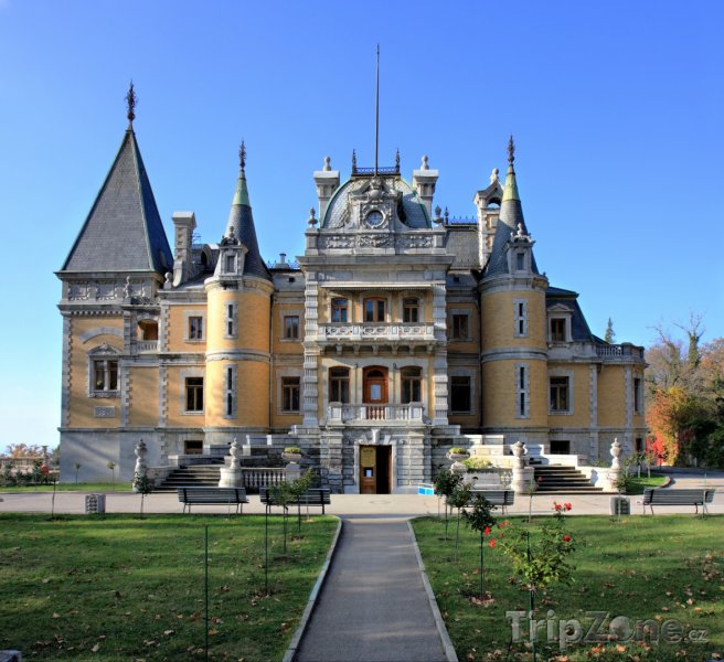 Fotka, Foto Massandra - palác cara Alexandra III. (Ukrajina)