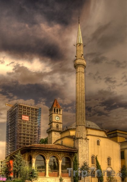 Fotka, Foto Mešita v Tiraně (Albánie)
