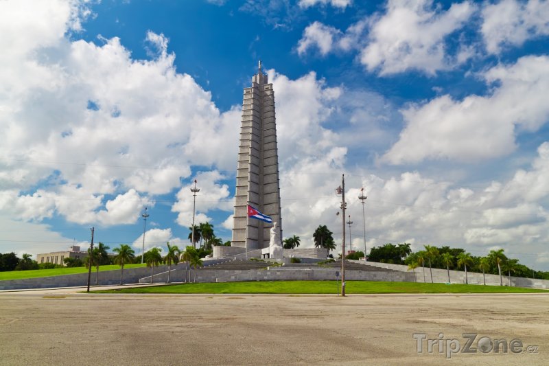 Fotka, Foto Monument José Martího na náměstí Revolution Square v Havaně (Kuba)