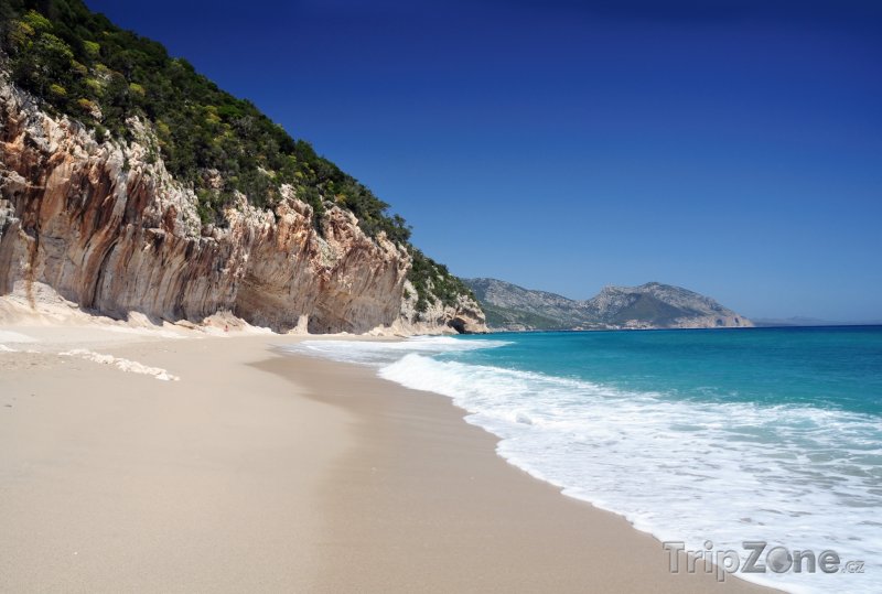 Fotka, Foto Pláž Cala Luna v Sardinii (Itálie)