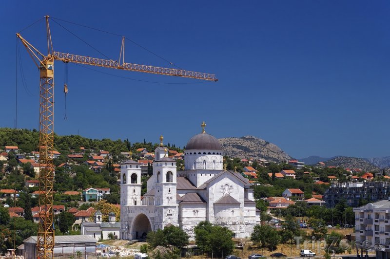 Fotka, Foto Podgorica, kostel Zmrtvýchvstání Krista (Černá Hora)