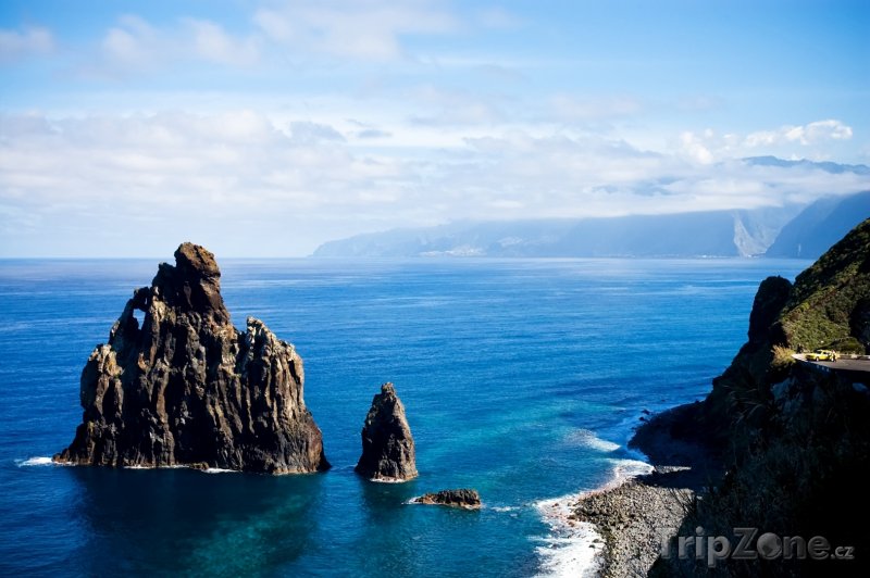 Fotka, Foto Útesy na pobřeží ostrova Madeira (Madeira, Portugalsko)