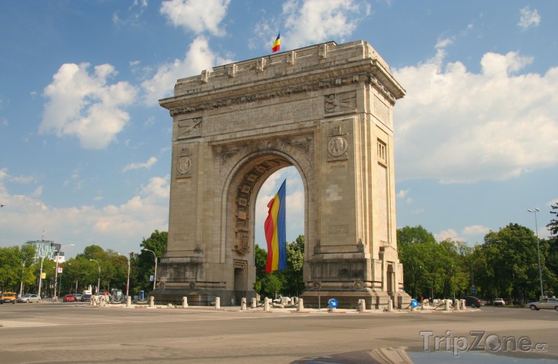 Fotka, Foto Vítězný oblouk v Bukurešti (Rumunsko)