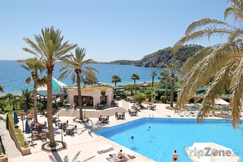 Fotka, Foto Antalya, bazén u jednoho z hotelů (Turecká riviéra, Turecko)