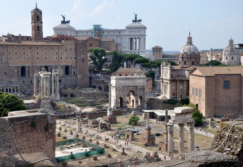 Fotka, Foto Antické Forum Romanum (Řím, Itálie)