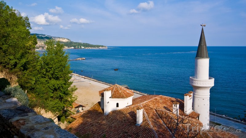 Fotka, Foto Balčik, pohled na palác a moře (Severní pobřeží, Bulharsko)
