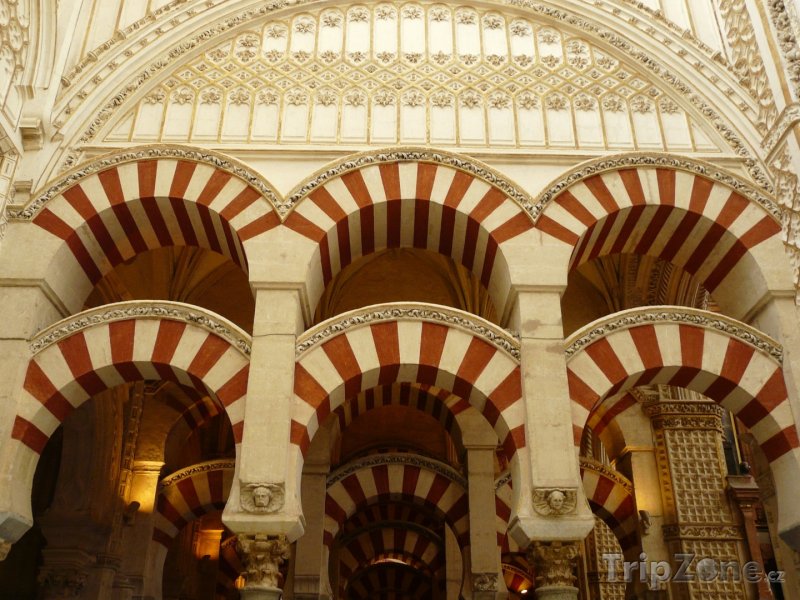 Fotka, Foto Córdoba, vnitřek mešity-katedrály (Španělsko)
