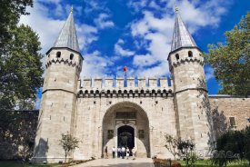 Istanbul, brána paláce Topkapi