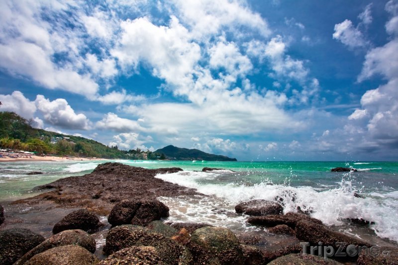 Fotka, Foto Kamenité pobřeží Phuketu (Thajsko)