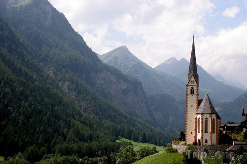 Fotka, Foto Kostel v Heiligenblut (Rakouské Alpy, Rakousko)