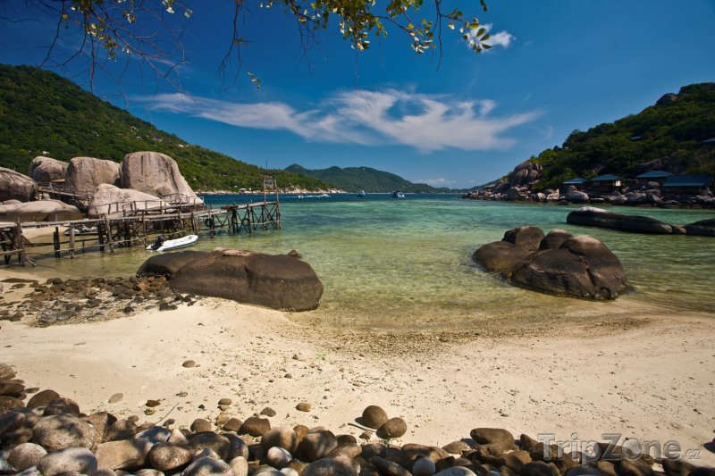 Fotka, Foto Pláž na ostrově Ko Nang Yuan (Thajsko)