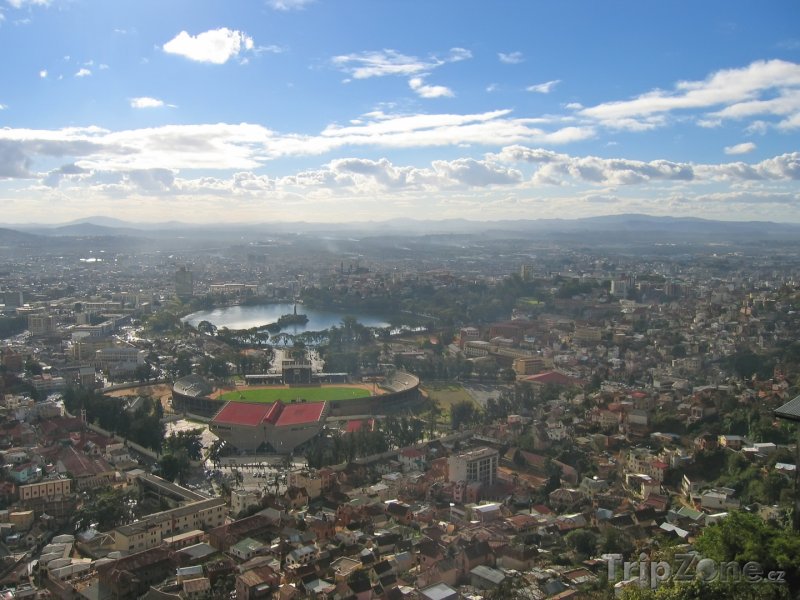 Fotka, Foto Pohled na hlavní město Antananarivo (Madagaskar)