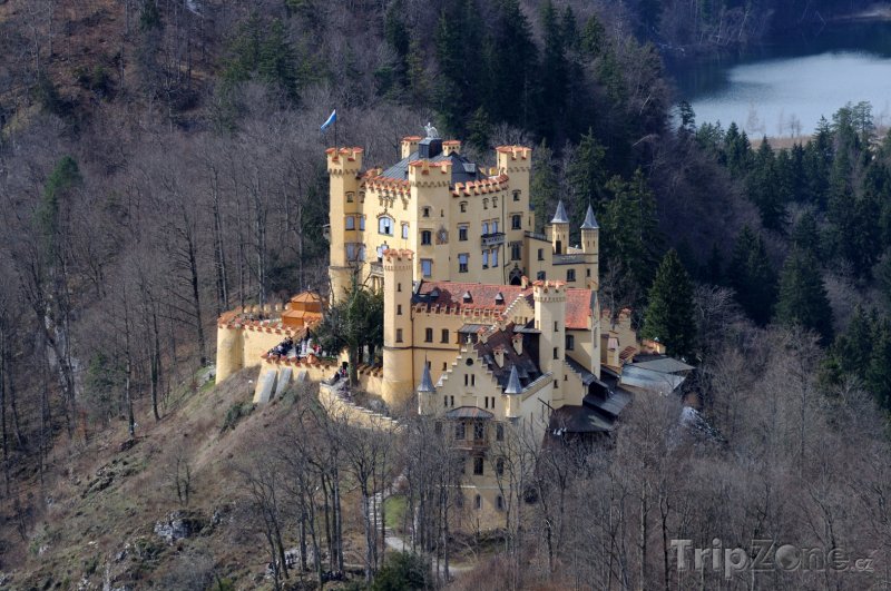 Fotka, Foto Překrásný zámek Hohenschwangau (Bavorsko, Německo)