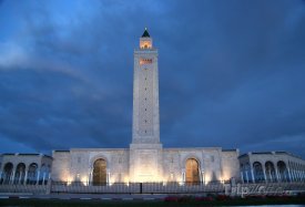 Tunis, mešita v noci
