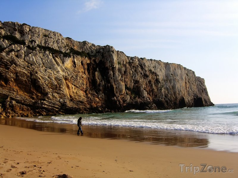Fotka, Foto Útesy u pláže Sagres (Portugalsko)