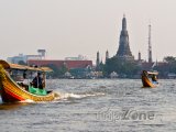 Chrám Wat Arun na řece Chao Phraya