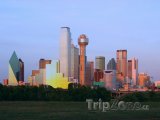 Dallas, centrum města za soumraku