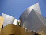 Detail budovy Walt Disney Concert Hall v Los Angeles