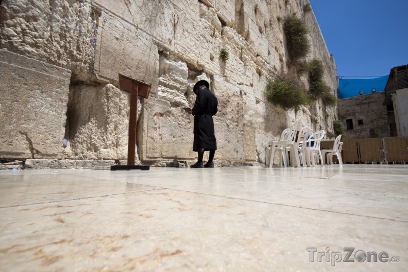 Fotka, Foto Jeruzalém - modlitba před Zdí nářků (Izrael)