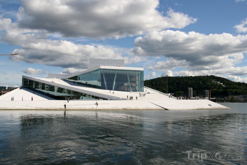 Fotka, Foto Moderní budova opery v Oslu (Norsko)