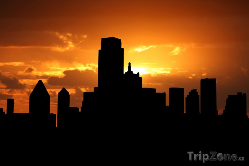 Fotka, Foto Mrakodrapy v západu slunce (Dallas, USA)