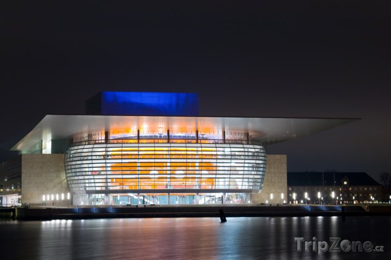 Fotka, Foto Osvětlená budova Královské opery (Kodaň, Dánsko)