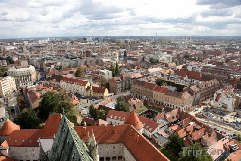 Fotka, Foto Panoramatický pohled na město (Záhřeb, Chorvatsko)