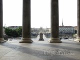 Pohled na náměstí Piazza Vittorio