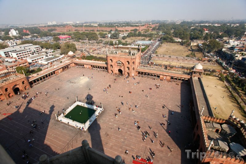 Fotka, Foto Pohled na náměstí v mešitě Džámí (Nové Dillí, Indie)