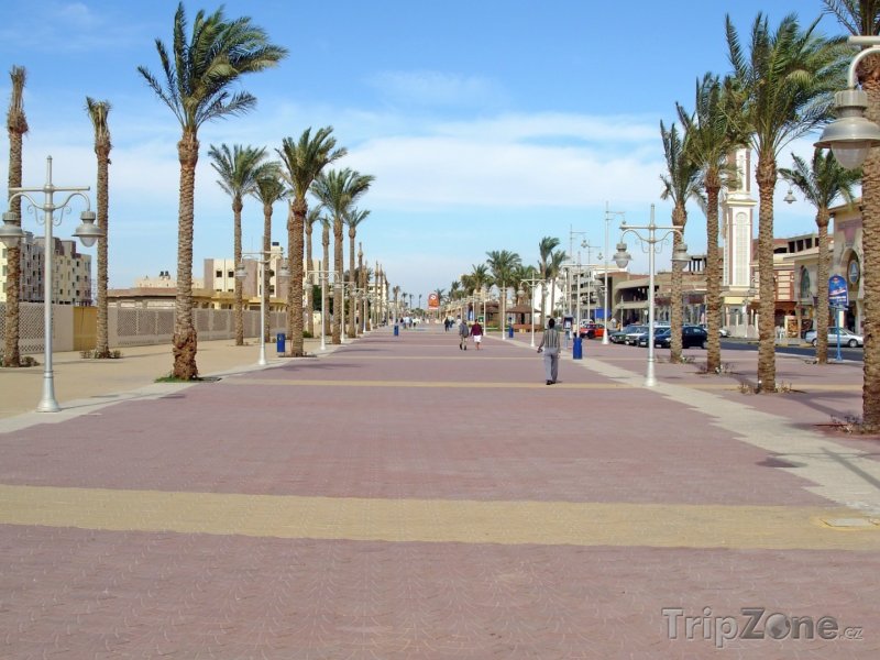 Fotka, Foto Promenáda poblíž pláže (Hurghada, Egypt)