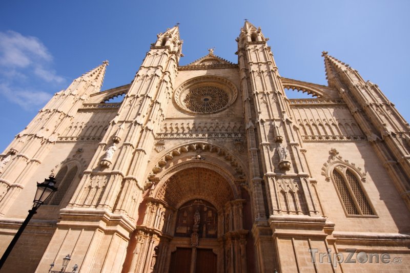 Fotka, Foto Průčelí katedrály v Palma de Mallorca (Palma de Mallorca, Španělsko)