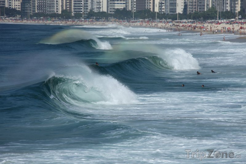 Fotka, Foto Vlny u pobřeží Ria (Brazílie)