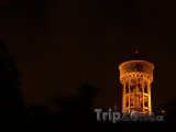 Vodárenská věž v noci