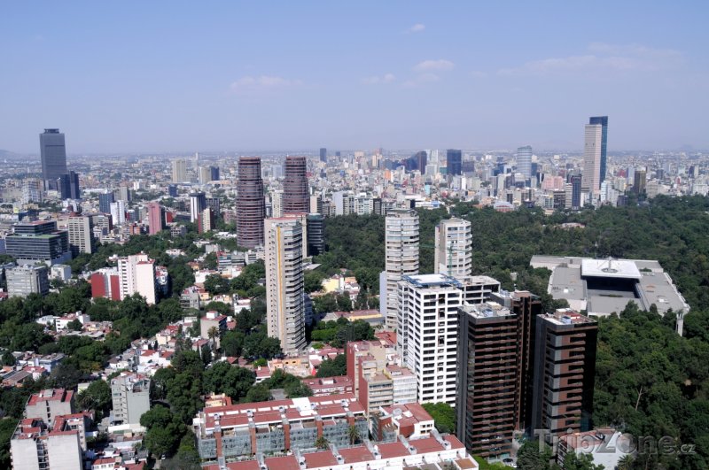 Fotka, Foto Výškové budovy v Mexico City (Mexiko)