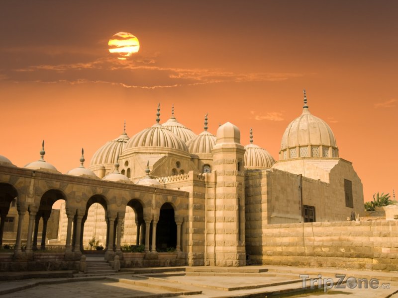 Fotka, Foto Západ slunce nad mešitou (Káhira, Egypt)