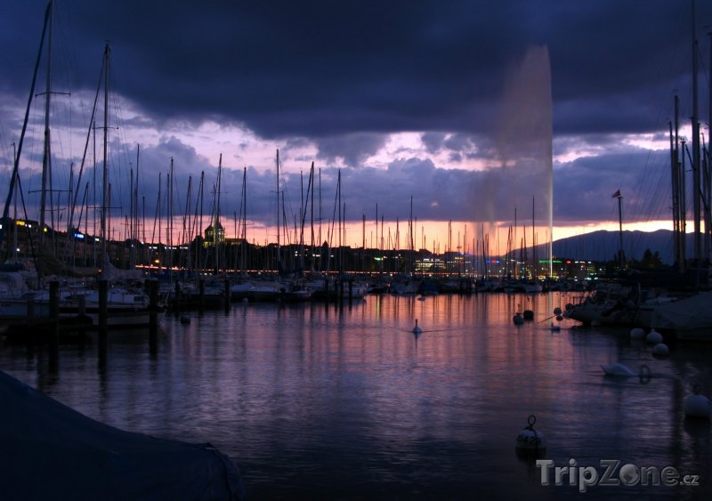 Fotka, Foto Západ slunce v Ženevě (Švýcarsko)